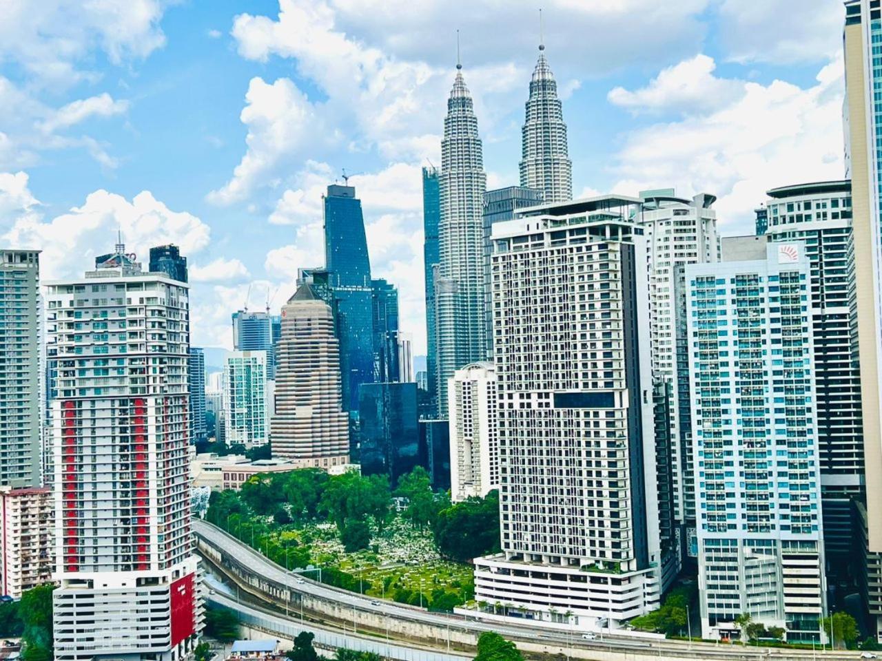 The Luxe Colony Skypool By Tasu Home Kuala Lumpur Buitenkant foto