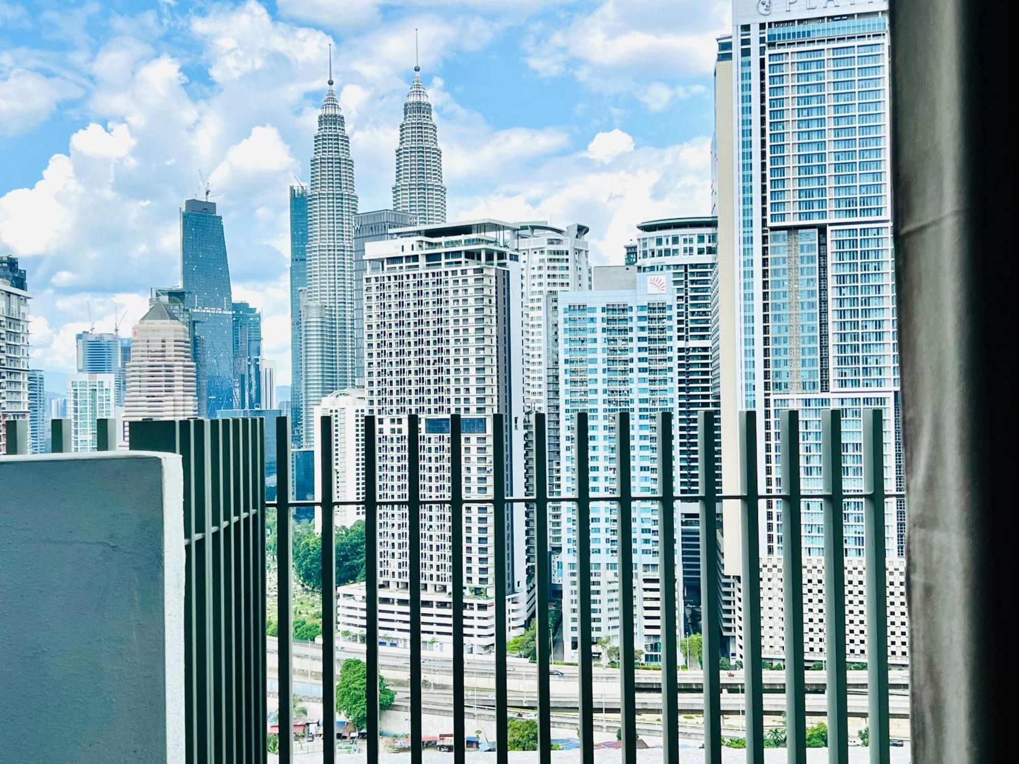 The Luxe Colony Skypool By Tasu Home Kuala Lumpur Buitenkant foto